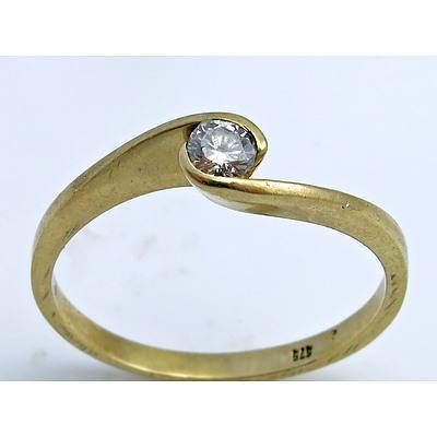 Vintage Diamond Ring - 9ct Gold