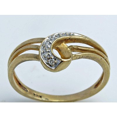 Vintage Diamond Ring - 9ct Gold