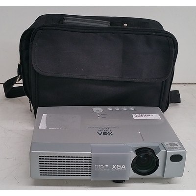 Hitachi (CP-X275WAT) XGA 3LCD Projector
