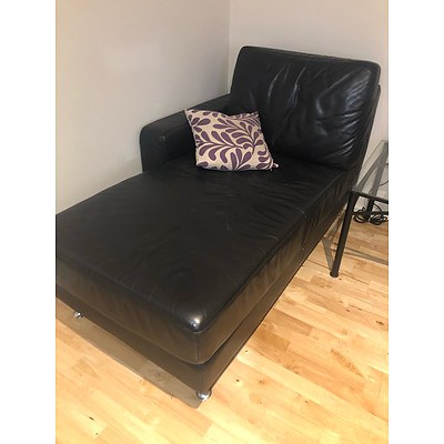 Black Chaise Armchair - Lot of 2