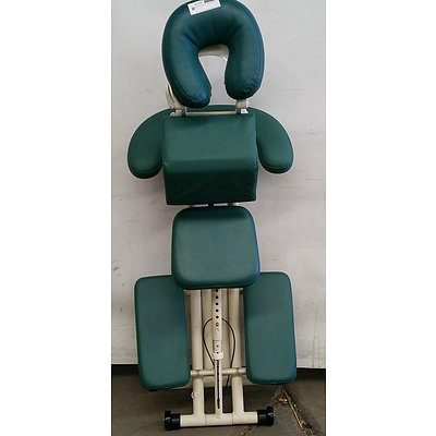 Oatworks Massage Chair