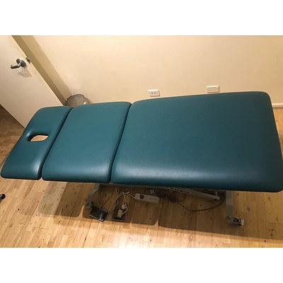Athlegen ProLift 930 Treatment Table RRP $3000+