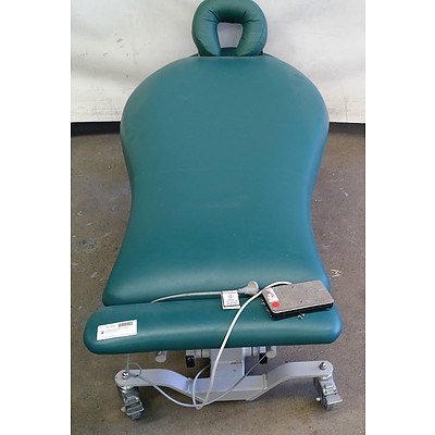 Athlegen ProLift Acess Bodywork Table RRP $3000+
