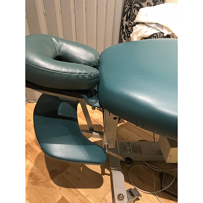 Athlegen ProLift Acess RMS Bodywork Table RRP $4300+