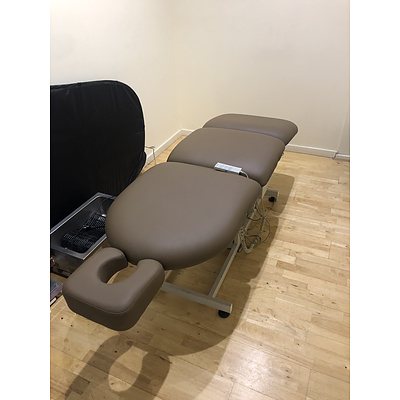 Athlegen ProLift Acess RMS Bodywork Table RRP $4000+