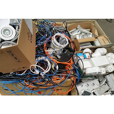 Bulk Lot of Assorted Cables & Electrical Accessories