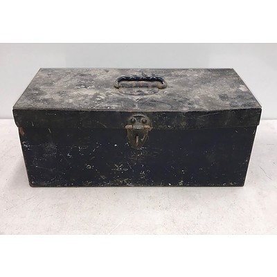 Nubo 16.5" Blue Metal Tool Box with Shelf & Heavy Tools