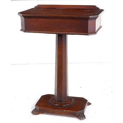 Small Victorian Mahogany Pedestal Table