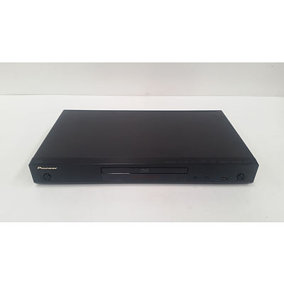 PIONEER, SONY, MARANTZ Pioneer BDP-150, Sony CD Player CDP XE 500, Marantz PMD930.