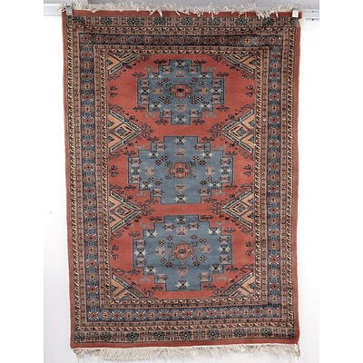 Hand Woven Wool Pakistani Bukhara