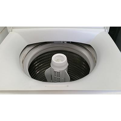 Fisher & Paykel 5.5KG Top-Loader Washing Machine