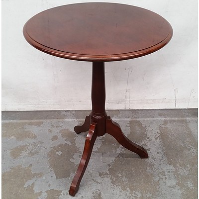 Drexel Heritage Occasional Table