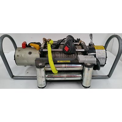 9500 Pound Winch with 12V Anderson Plug