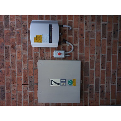 Fully installed 5 kW solar system (16 x Jinko 315 W panels) with 5kW Solis Inverter - Valued at over $7,500 + Installation