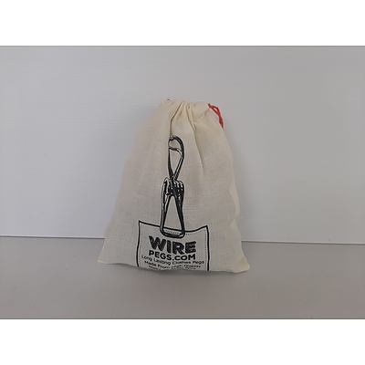 A bag of 50 grade 201 ss wire clothing pegs (1.75 mm diameter)