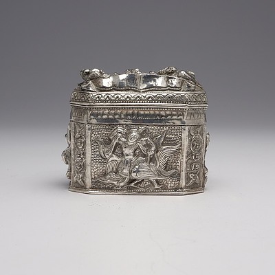 Burmese Heavily Repousse Silver Box, 215g
