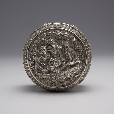Burmese Heavily Repousse Silver Box, 175g