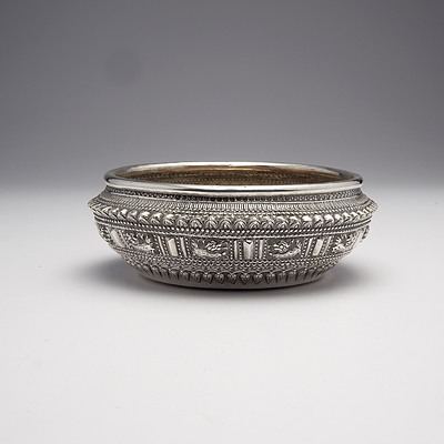Burmese Silver Ceremonial Bowl with Heavy Repousse Decoration, 135g