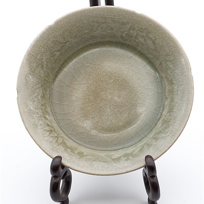 Korean Celadon Dish with Carved Foliage Decoration, Koryo Goryeo Dynasty (918-1392) 