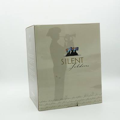 Limited Edition Gibson Cast Resin Silent Soldiers, Mateship, 4404/5000