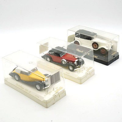 Three Cased Age D'or Solido Models, Including Delahaye 135M, Delage D8/120 and Renault 40co