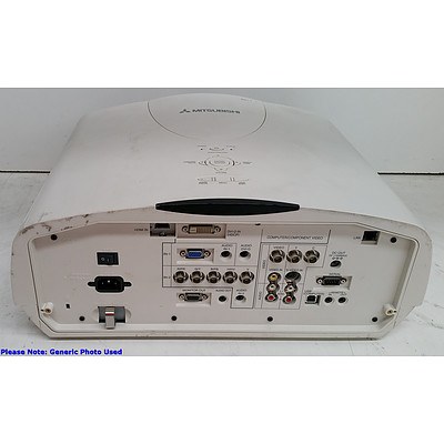 Mitsubishi (XD3200U) XGA DLP Projector