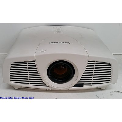 Mitsubishi (XD3200U) XGA DLP Projector