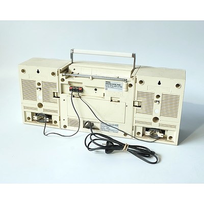 Sharp GF-A1A Portable Stereo and Radio System Made in Japan