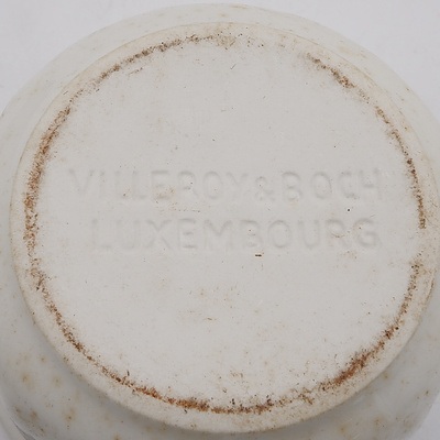 Group of Six Villeroy & Boch Botanical Ramekins and Pie Dishes