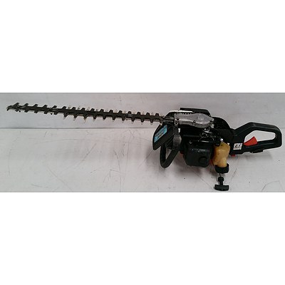 Tanaka TCH 22EB2 Hedge Trimmer