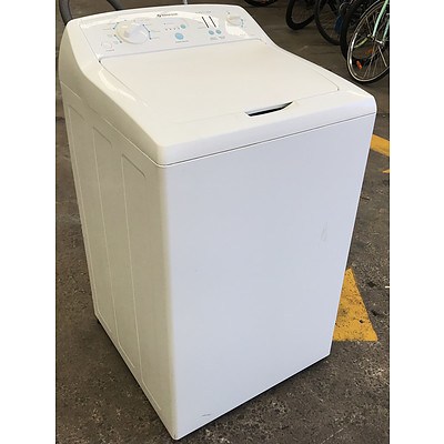 Simpson 5.5 kg Top-Loader Washing Machine