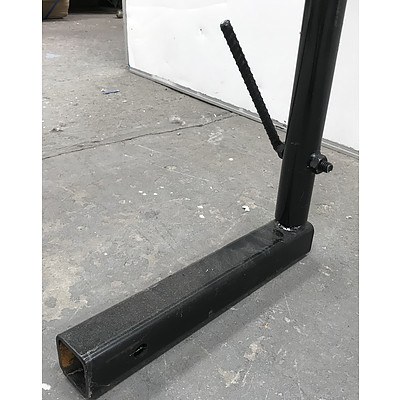 Hills 225kg Heavy Duty Game Hitch - RRP Over $350 - Brand New