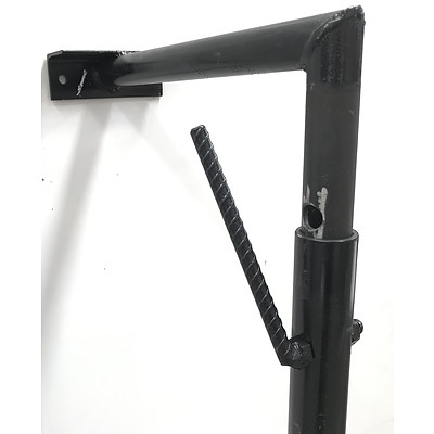 Hills 225kg Heavy Duty Game Hitch - RRP Over $350 - Brand New