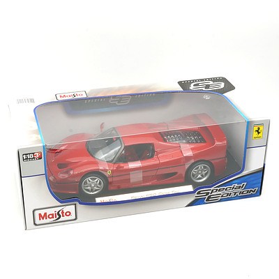 Maisto Special Edition 1:18 Diecast Ferrari F50 (Close Top), New