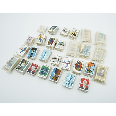 Australian Decimal Stamps - 30 Bundles