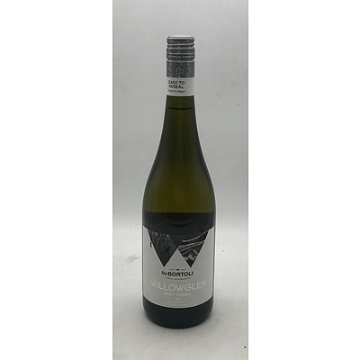 Case of 6x DeBortoli NV Willowglen Brut Cuvee 750mL