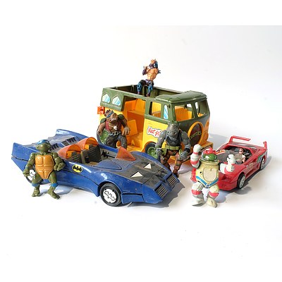 Group of Retro Toys Including Batman, Teenage Mutant Ninja Turtles and More