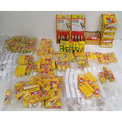 Assorted New Bosch Spark Plugs (Approx 195)