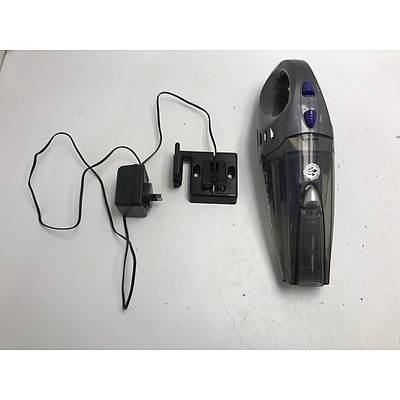 Kambrook 12V Wet/Dry Minivac