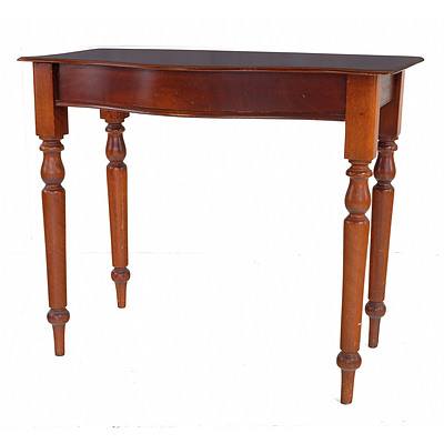 Antique Australian Cedar Serpentine Front Hall Table, Late 19th Century