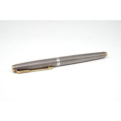 Parker Engine Turned Sterling Silver Cased 75 Cisele Fountain Pen