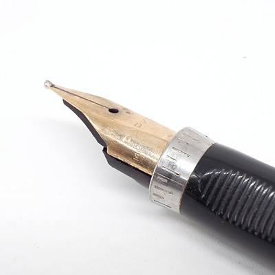 Parker Engine Turned Sterling Silver Cased 75 Cisele Fountain Pen