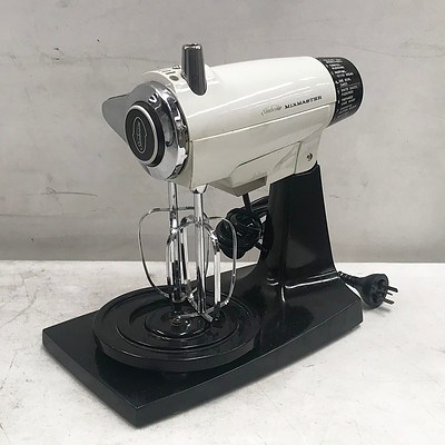 Sunbeam Mixmaster Classic White