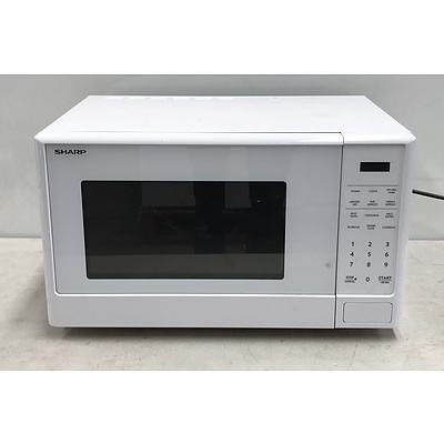 Sharp 1100W Microwave Oven