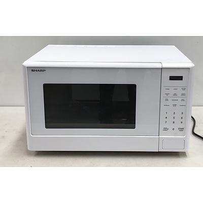 Sharp 1100W Microwave Oven