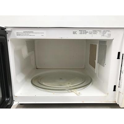 Sharp 1100W Microwave Oven