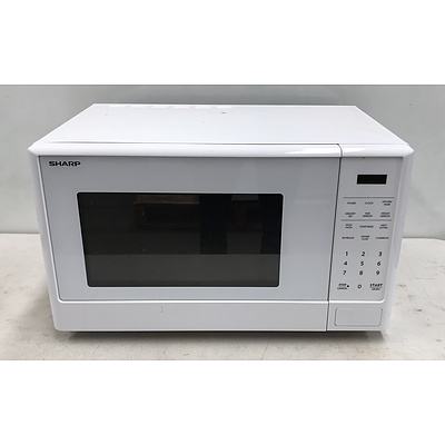 Sharp 1100W Microwave Oven