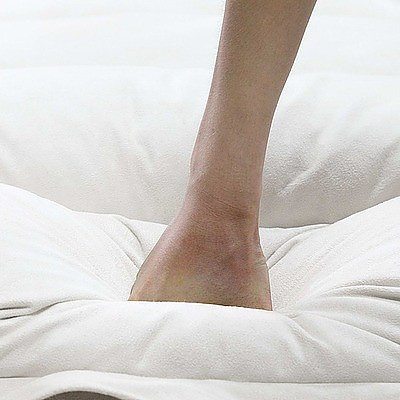 Lounge Sofa Chair - 375 Adjustable Angles - Ivory - Brand New