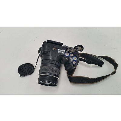 Fuji Film FinePix S9500 Digital Camera