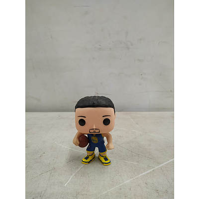 Collectible Dolls Lot of 10